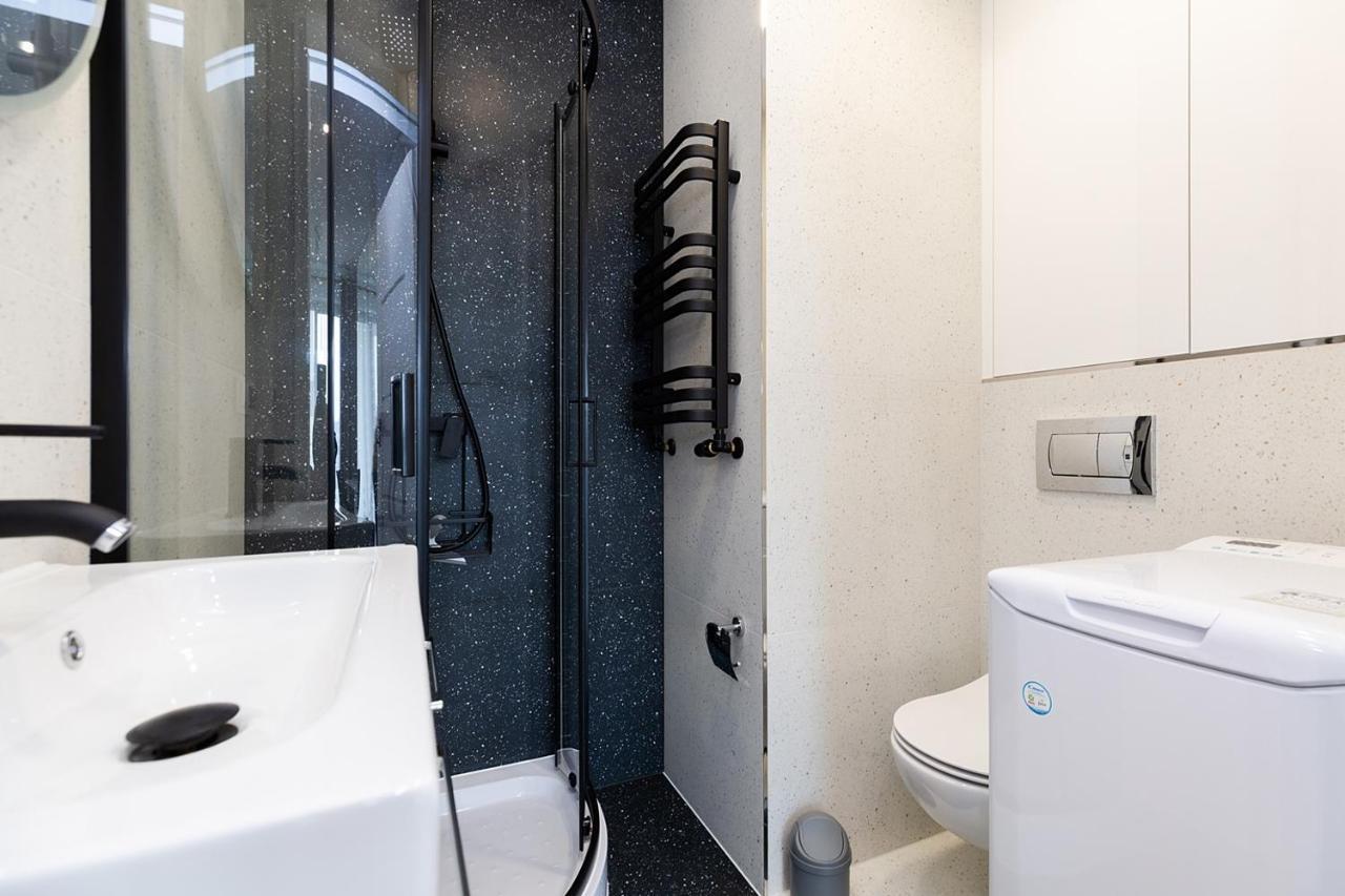 Cozy Apartment Jana Kazimierza, Wola Varşovia Exterior foto
